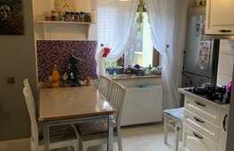 Apartament spațios cu 4 camere, 99 mp, boxa, parcare, zona Noua