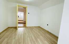 Casa individuala cu 8 camere, 250 mp utili, garaj, curte, zona strazii Traian 