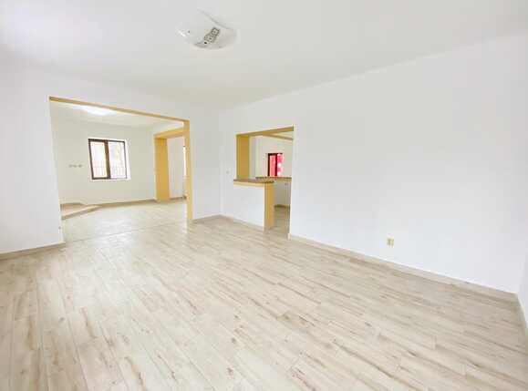 Casa de închiriat 8 camere Central - 59662CI | BLITZ Cluj-Napoca | Poza1