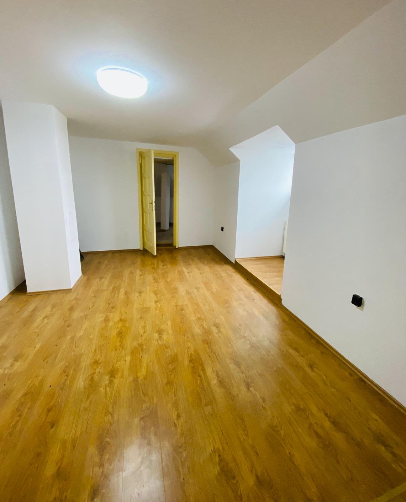 Casa de închiriat 8 camere Central - 59662CI | BLITZ Cluj-Napoca | Poza11