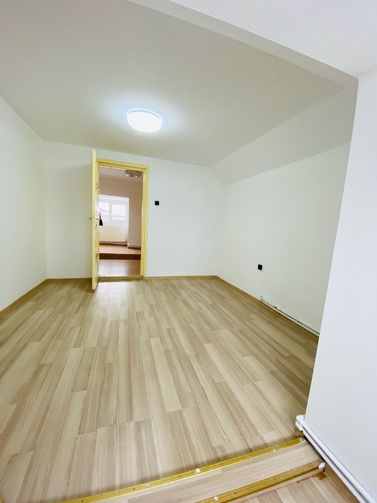 Casa de închiriat 8 camere Central - 59662CI | BLITZ Cluj-Napoca | Poza9