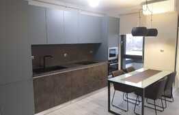 Apartament cu 2 camere, lux, parcare, zona Iulius Mall