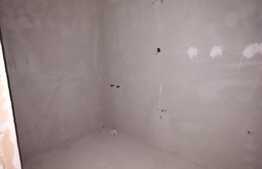 Apartament cu gradina, 52.80 mp, zona Vivo!