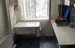 Apartament 4 camere, decomandat, etaj intermediar, zona Grigore Alexandrescu