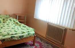 Apartament 4 camere, decomandat, etaj intermediar, zona Grigore Alexandrescu