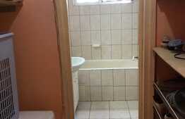 Apartament 4 camere, decomandat, etaj intermediar, zona Grigore Alexandrescu