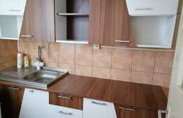 Garsoniera de inchiriat, 36 mp, decomandata, cartier Astra