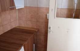 Garsoniera de inchiriat, 36 mp, decomandata, cartier Astra