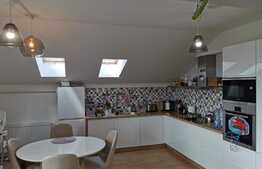 Apartament de lux, tip Penthouse, 4 camere, 120mp, zona Muzeul Apei