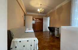 3 camere, semidecomandat, 70mp, balcon zona strazii Vaida Voievod