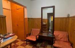 3 camere, semidecomandat, 70mp, balcon zona strazii Vaida Voievod