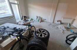 Apartament cu gradina, 43mp, boxa, optional garaj! Zona strazii SubCetate!