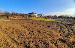 Teren intravilan 400mp,in cartierul Iris,zona Auchan