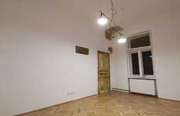 Apartament pretabil pentru o firma, zona Sora 