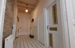 Apartament pretabil pentru o firma, zona Sora 