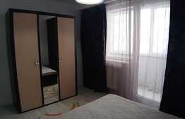 Apartament 3 camere, 65 mp, zona VIVO, loc de parcare