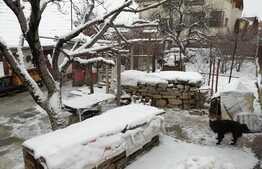 Casa individuala de vanzare, 391 mp teren, Gruia