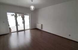 Finisaje noi, decomandat, bloc cu curte privata, zona Raiffeisen