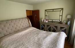 Apartament 3 camere, 75 mp, decomandat, zona Răcădău