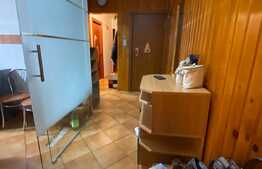 Apartament 3 camere, 75 mp, decomandat, zona Răcădău