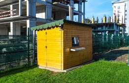 Apartament 2 camere, 65 mp, decomandat, gradina 85 mp, zona Noua