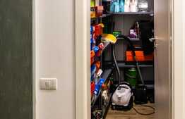 Apartament 2 camere, 65 mp, decomandat, gradina 85 mp, zona Noua