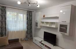 Apartament 3 camere, 52 mp, decomandat, zona Zorilor