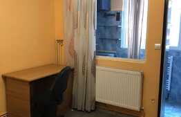 Garsoniera, 22 mp, zona strazii Crinului