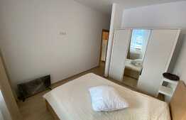 Vanzare 3 camere, 81 mp utili,etaj intermediar,boxa, garaj ,2 balcoane! Zona Sub Cetate!