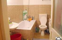 Vanzare 4 camere in imobil nou tip vila! Pret bun!