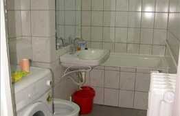Apartament 2 camere, 48 mp, decomandat, parcare, zona Hotel Royal