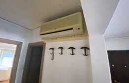 Apartament 3 camere, decomandat, A.C, zona strazii Bucuresti