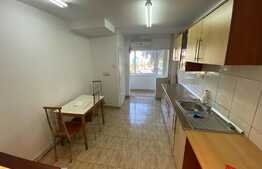 Apartament 3 camere, decomandat, A.C, zona strazii Bucuresti