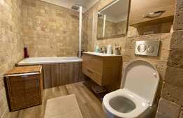 Apartament cu 3 camere, LUX, etaj intermediar, zona VIVO