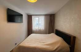 Apartament cu 3 camere, LUX, etaj intermediar, zona VIVO