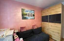 Apartament cu 3 camere, LUX, etaj intermediar, zona VIVO