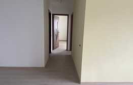 Apartament 3 camere, finisat, 2 bai, 2 balcoane, zona Terra!