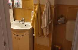 Apartament 4 camere, decomandat 87mp, zona Parang