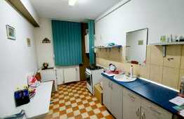  Apartament 2 camere decomandate, parcare, zona strazii Florilor!