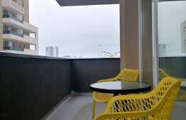 Apartament de lux, 55 mp, decomandat, parcare, terasa 18 mp, zona Astra