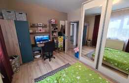 Apartament 2 camere, 49mp, balcon! Zona strazii Sesul de Sus!