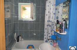 Apartament 2 camere, 42 mp utili, semidecomandat, zona Big