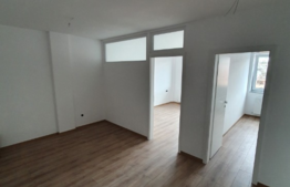 Apartament 3 camere semidecomandat, 55 mp, Corneliu Coposu