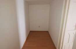 3 camere decomandat, nemobilat, 85 de mp, pet friendly, terasa 30 de mp, zona Parcului Central