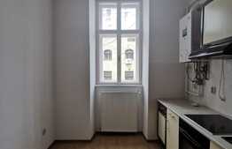 3 camere decomandat, nemobilat, 85 de mp, pet friendly, terasa 30 de mp, zona Parcului Central