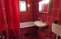 Apartament cu 3 camere decomandat, 75 de mp, parcare, zona Iulius Mall