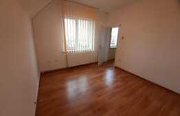 Casa individuala 240mp, 6 camere, teren de 600mp, in cartierul Andrei Muresanu