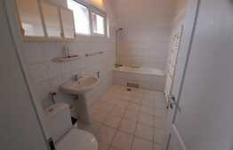 Casa individuala 240mp, 6 camere, teren de 600mp, in cartierul Andrei Muresanu