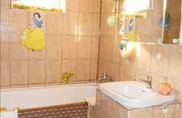 Apartament  4 camere + garaj + loc de parcare suprateran!