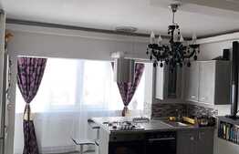 Etaj intermediar, 40 mp, balcon inchis, zona Eroilor